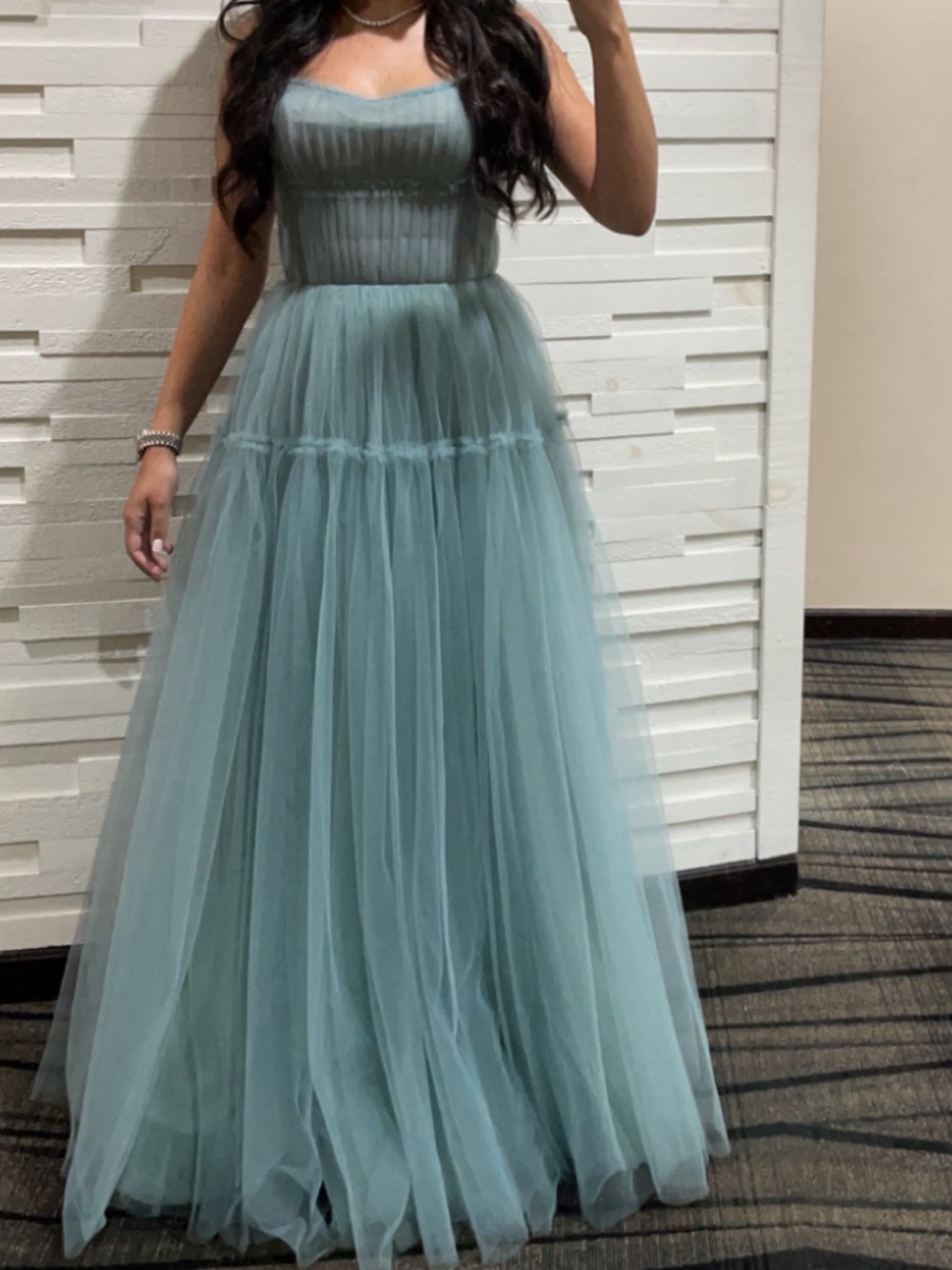 Milla Elegant Strapless Tulle Evening Gown in Sage Green